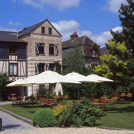 Hotel La Licorne & Spa Lyons-la-Foret Bagian luar foto